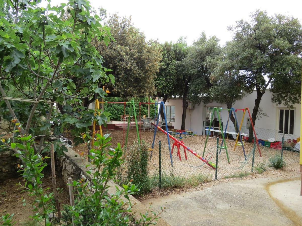 Apartamento Modra Kuca Mandre Exterior foto