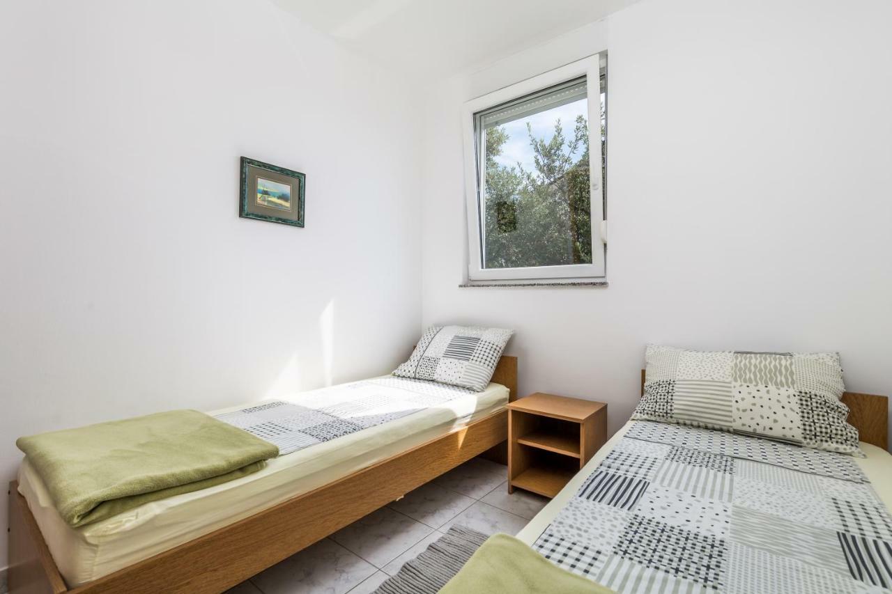 Apartamento Modra Kuca Mandre Exterior foto